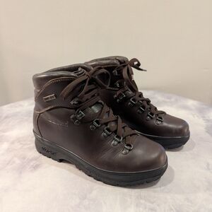L.L. Bean Women’s Brown Leather Hiking Boots